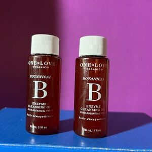 ONE💙LOVE ORGANICS Botanical B Enzyme Cleansing Oil - (brand new) 60ml/ $16/pair